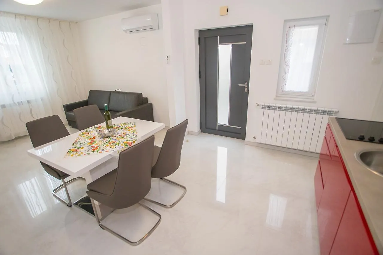 Apartment Aldo II Porec